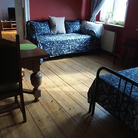Lägenhet Refined Flat In Jezyce District