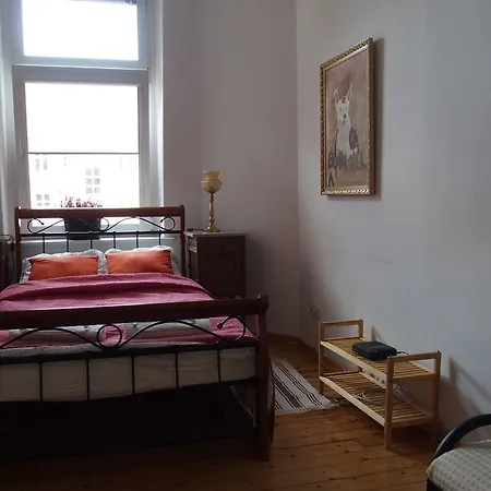 Lägenhet Refined Flat In Jezyce District