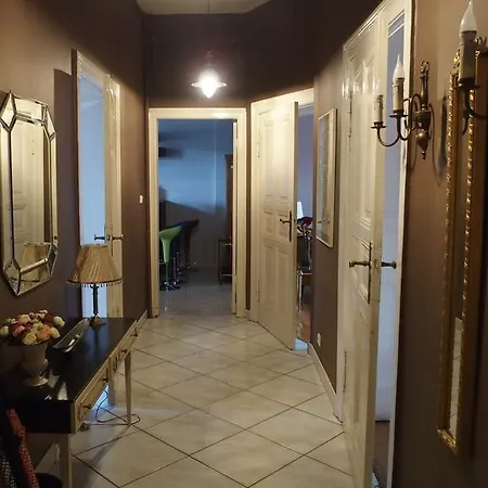 Refined Flat In Jezyce District *