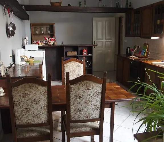 Refined Flat In Jezyce District Lejlighed